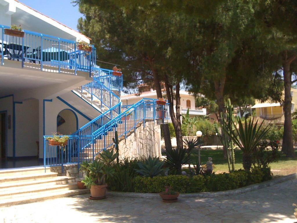 B&B Nido Colorato Fontane Bianche Exterior foto